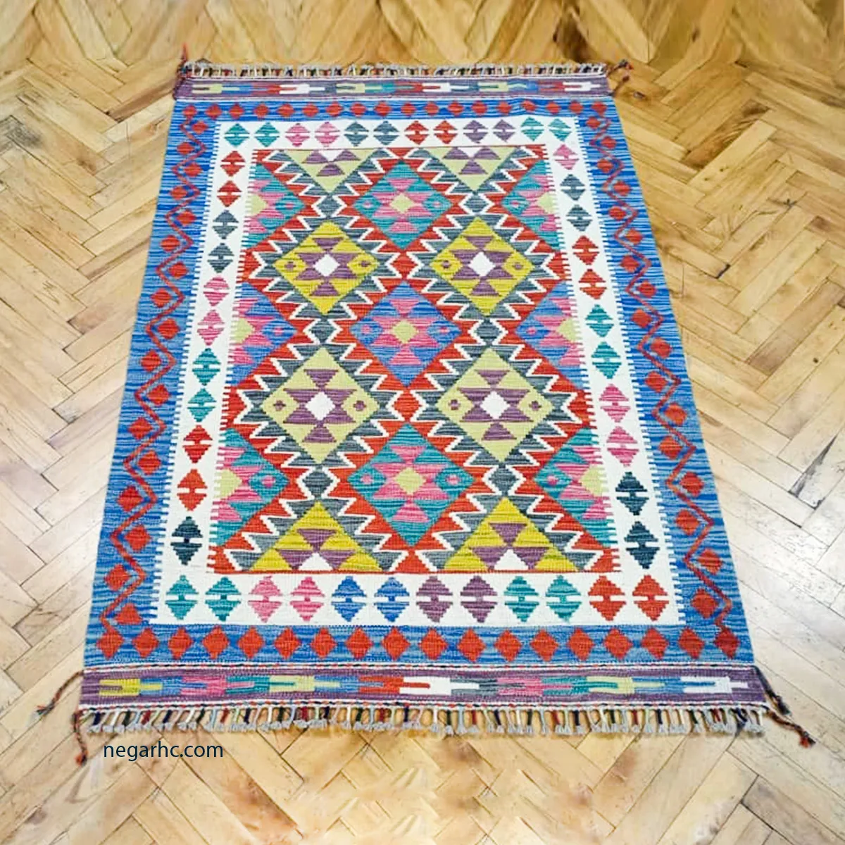 Handmade Maimana Kilim – Natural Dye